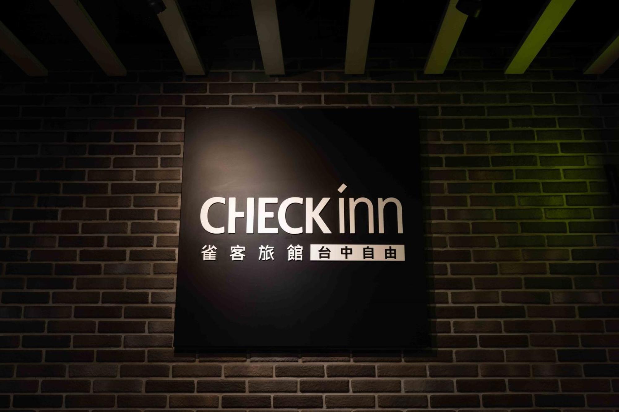 Check Inn Taichung Ziyou Exteriér fotografie